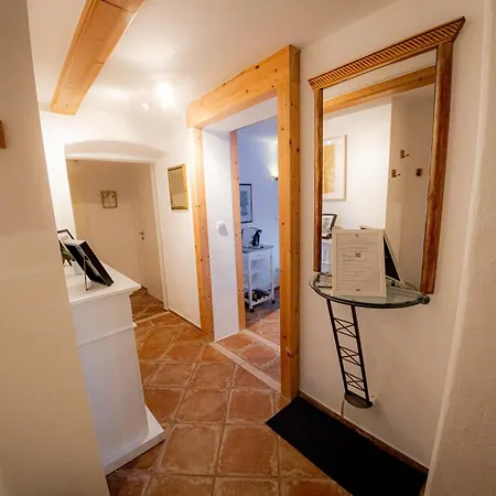 Apartment Yello Homes - Gemuetliche Und Luxurioese - Mit Sauna, Garten, Und Heimkino Fuer 6 Personen *