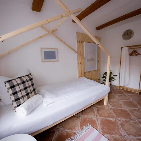 Apartment Yello Homes - Gemuetliche Und Luxurioese - Mit Sauna, Garten, Und Heimkino Fuer 6 Personen
