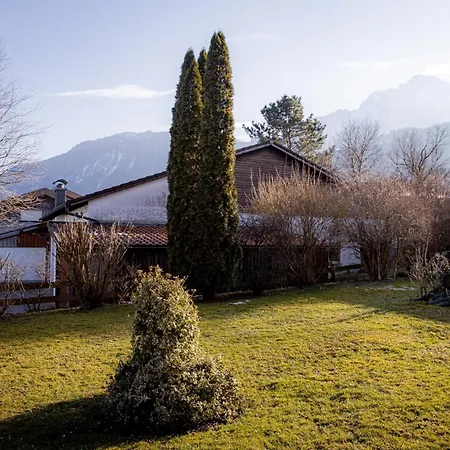 Apartment Yello Homes - Gemuetliche Und Luxurioese - Mit Sauna, Garten, Und Heimkino Fuer 6 Personen *